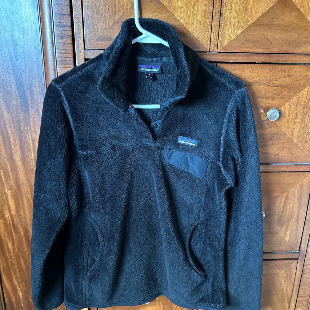 Patagonia Black Fleece Sweatshirt